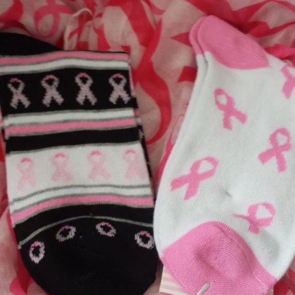 Breast Cancer Awareness Socks Bundle 2 pairs - Picture 1 of 3